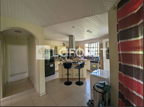  Appartement  louer 6 pices 120 m