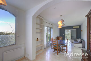  Appartement à louer 3 pièces 69 m²