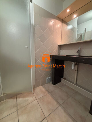  Appartement � louer 5 pi�ces 142 m�