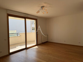  Appartement à louer 2 pièces 50 m²