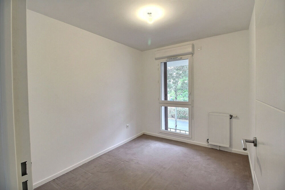 Vente Appartement Appartement 4 pièces 78 m² à vendre à Massy, idéalement situé quartier Atlantis Massy