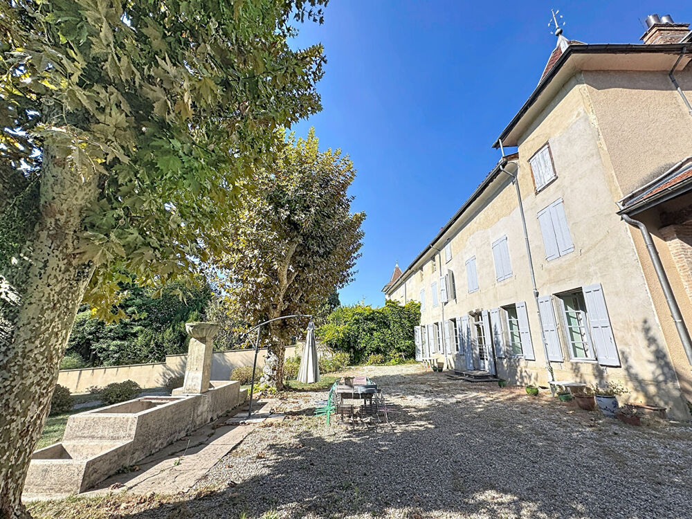 Vente Maison Maison La Cote Saint Andre 10 pièce(s) 380 m2 La cote saint andre