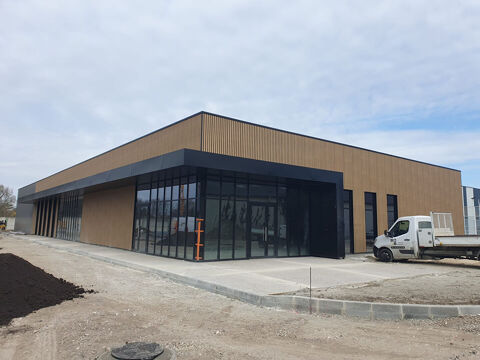 Local commercial à louer SAINTE EULALIE 5015 33560 Sainte eulalie