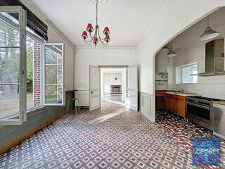  Maison � vendre 7 pi�ces 205 m�