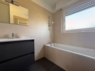  Appartement à vendre 5 pièces 112 m²