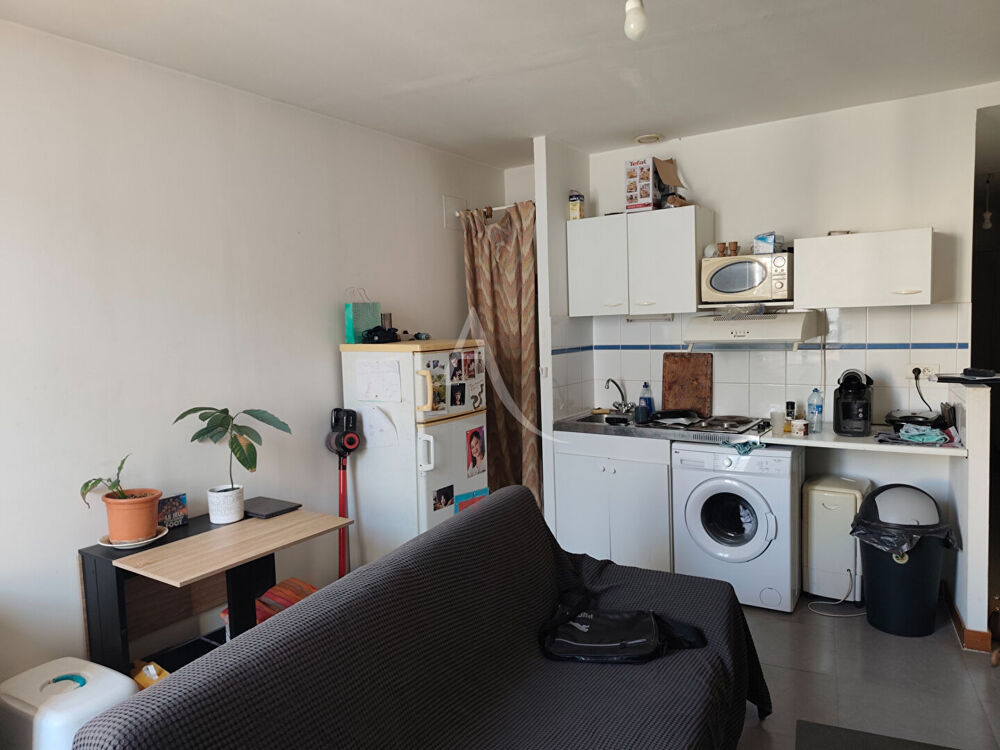 Vente Appartement Appartement  2 pièces coeur de ville Saintes