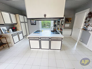  Maison � vendre 12 pi�ces 350 m�