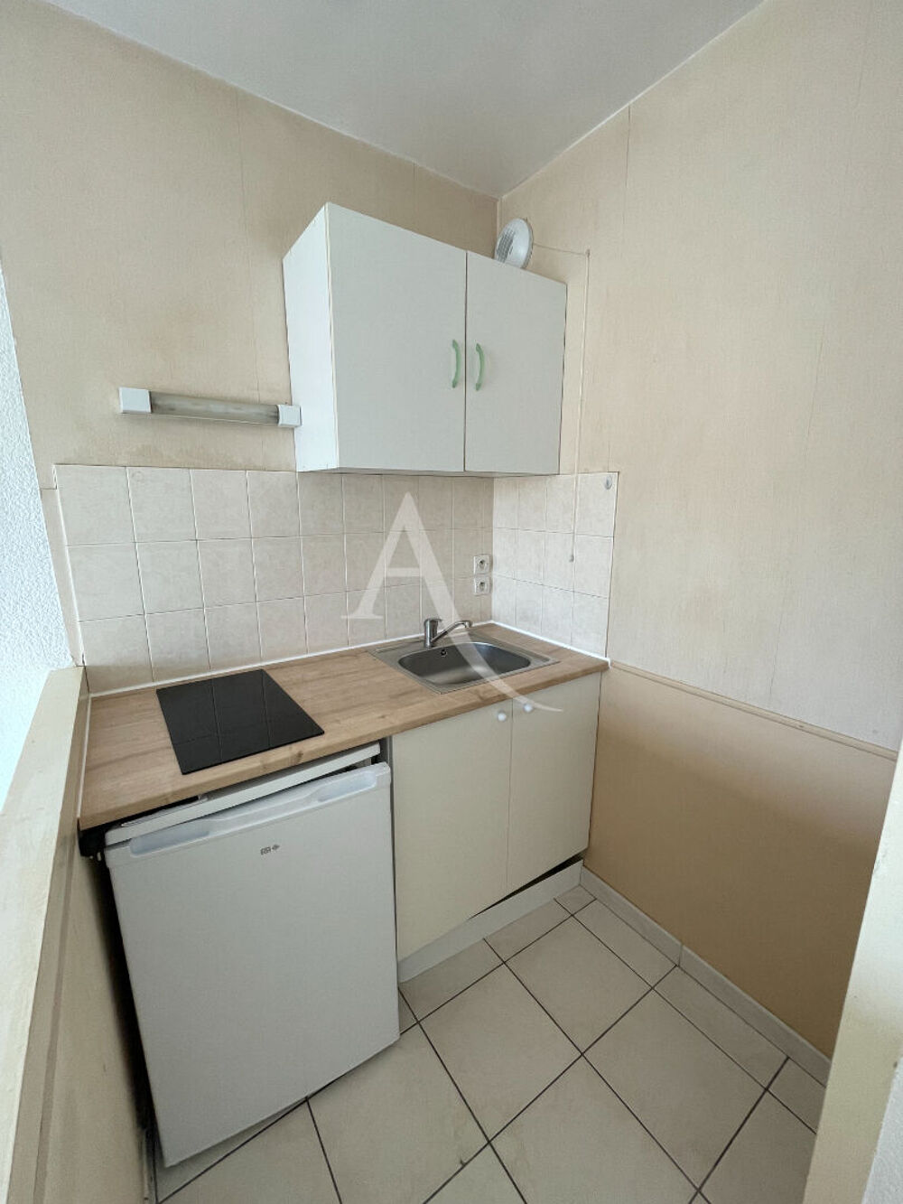 Location Appartement Appartement Fontenay Le Comte 1 pièce(s) Fontenay le comte