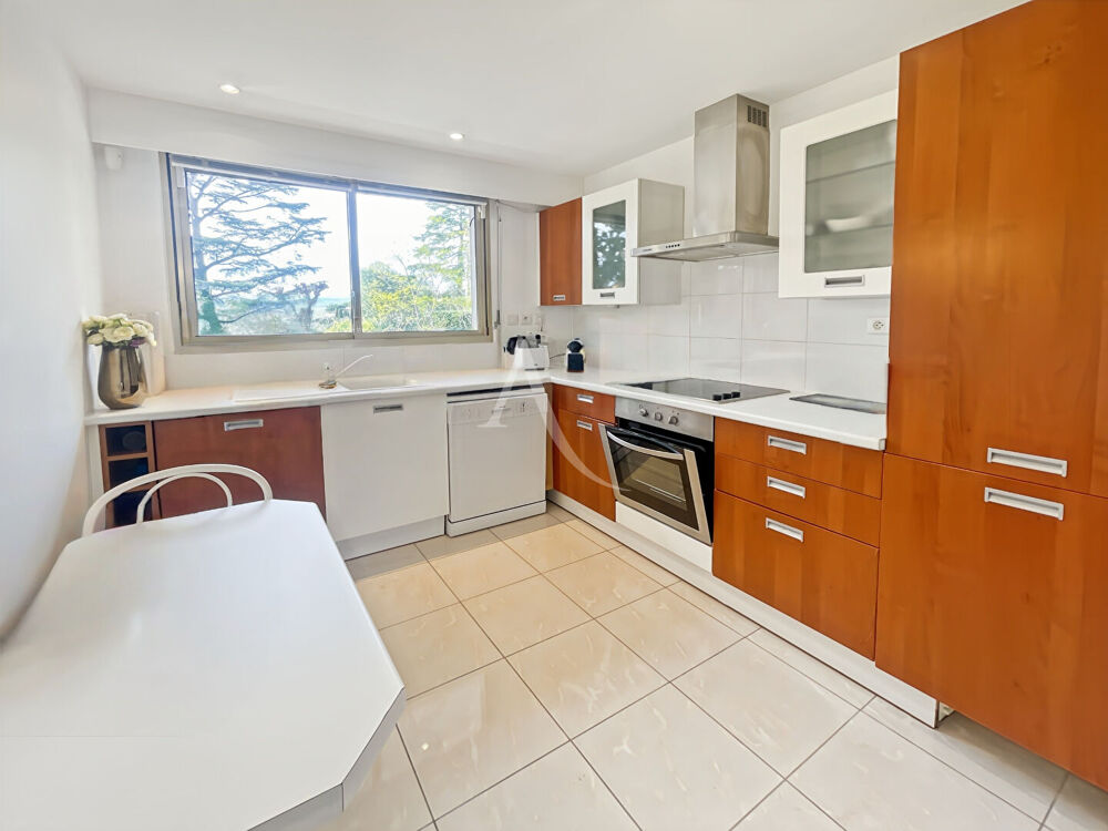 Appartement Cannes 2 pièce(s) 66.63 m2