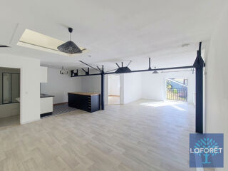  Appartement à louer 4 pièces 103 m²
