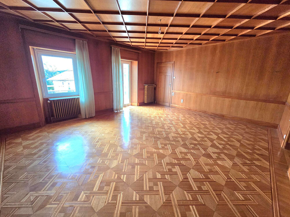 APPARTEMENT T5 111.1 m² 169000 EUROS