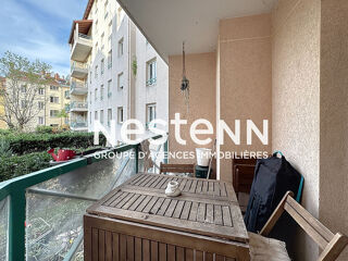 Appartement à louer 4 pièces 85 m²