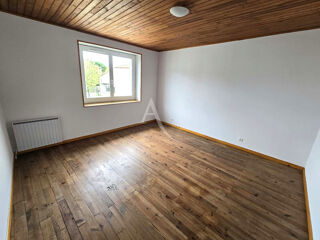  Maison à louer 5 pièces 104 m²