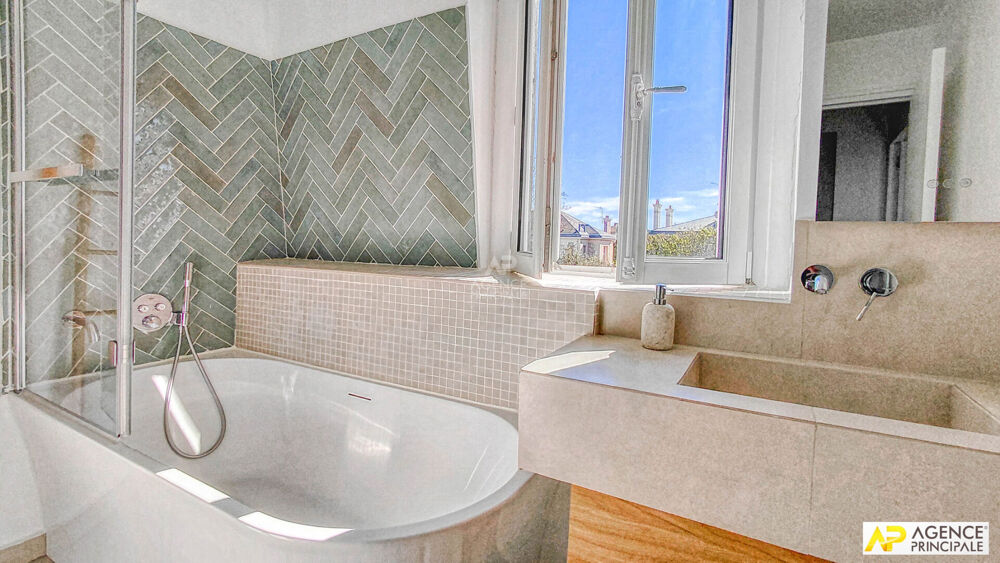 � vendre  Appartement Versailles (78000)