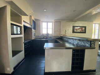  Maison � vendre 8 pi�ces 215 m�