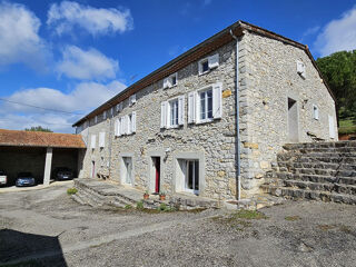  Maison à vendre 10 pièces 202 m²