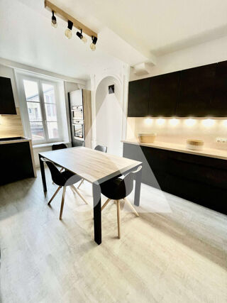  Appartement � vendre 6 pi�ces 152 m�