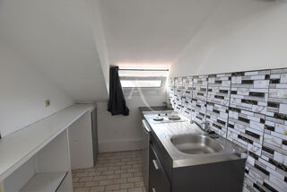  Appartement à louer 1 pièce 25 m²