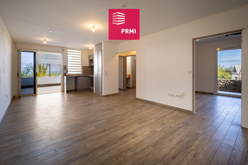 Vente Appartement Appartement T3 avec jardin privatif et 3 parkings à vendre à Saint-Leu Centre Proximité Lagon Saint leu