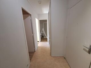 Appartement à louer 2 pièces 45 m²