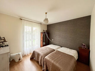  Maison  vendre 8 pices 204 m