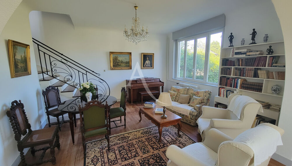 Vente Maison Maison Pau 6 pièce(s) 136 m2 Gelos