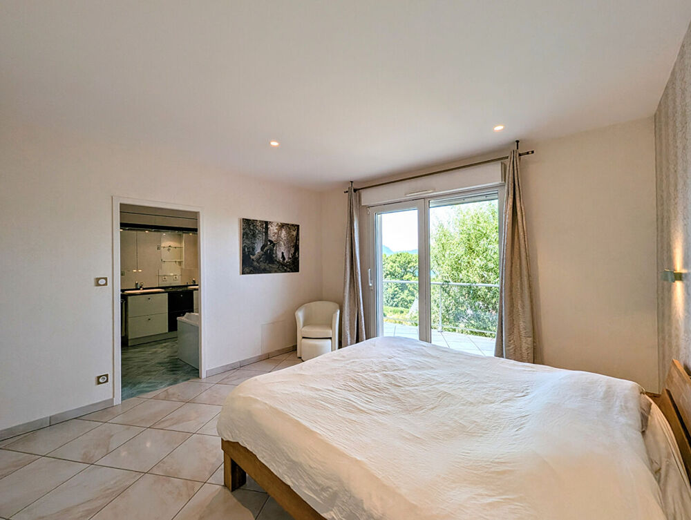 à vendre  Maison Pugny-Chatenod (73100)