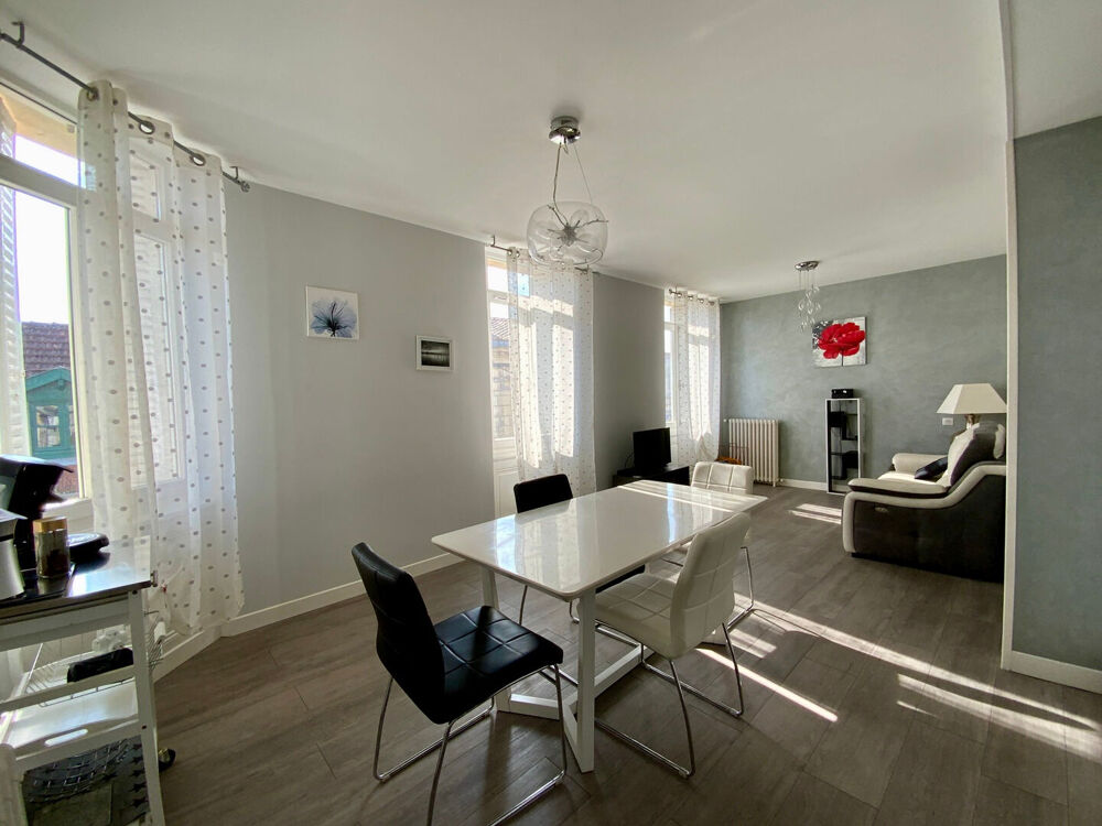 Location Appartement Très bel appartement MEUBLE 1 chambre - Jonzac centre ville Jonzac