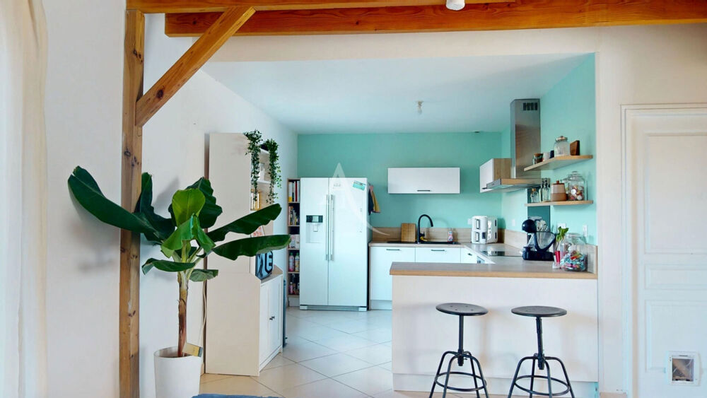 Maison Chaingy 3 chambres jardin garage .
