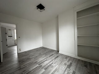 Appartement à louer 1 pièce 26 m²
