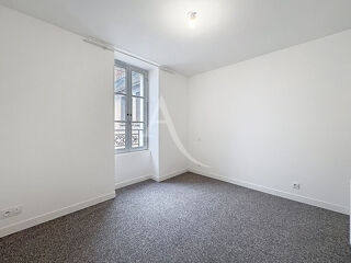  Maison à louer 6 pièces 87 m²