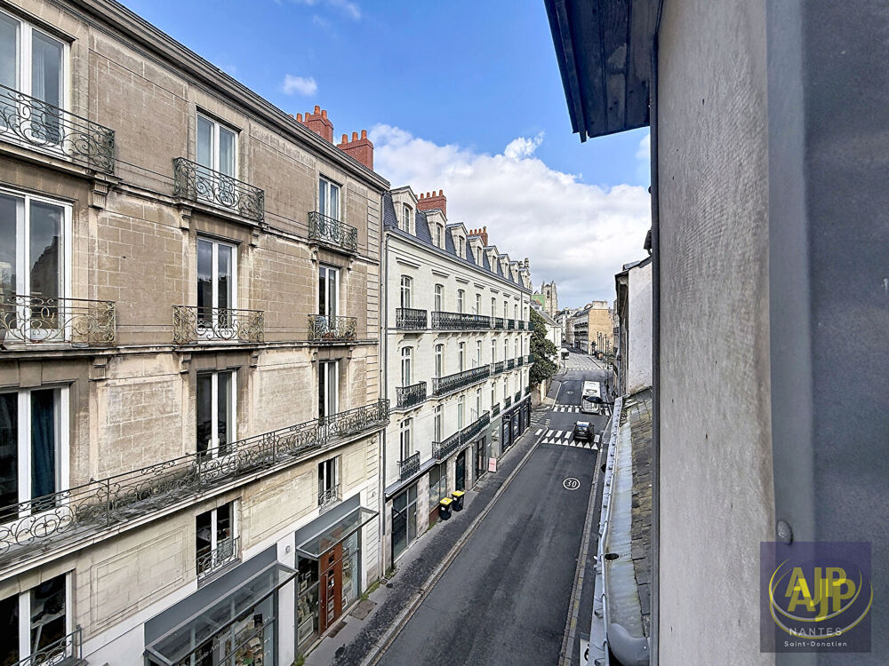 Vente Appartement Nantes Hôtel de Ville - Appartement T1 Bis à vendre avec cuisine séparée - 18m2 Nantes