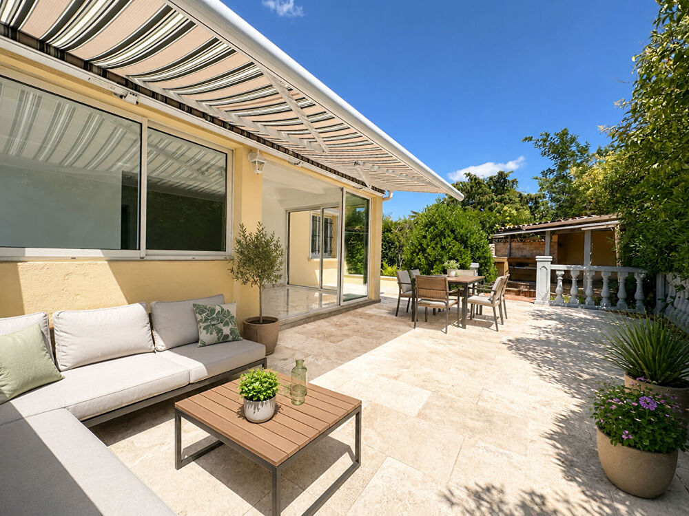 Vente Maison Villa 8 pièces avec piscine à vendre à Saint-Raphaël - Réf. 2866 Saint raphael