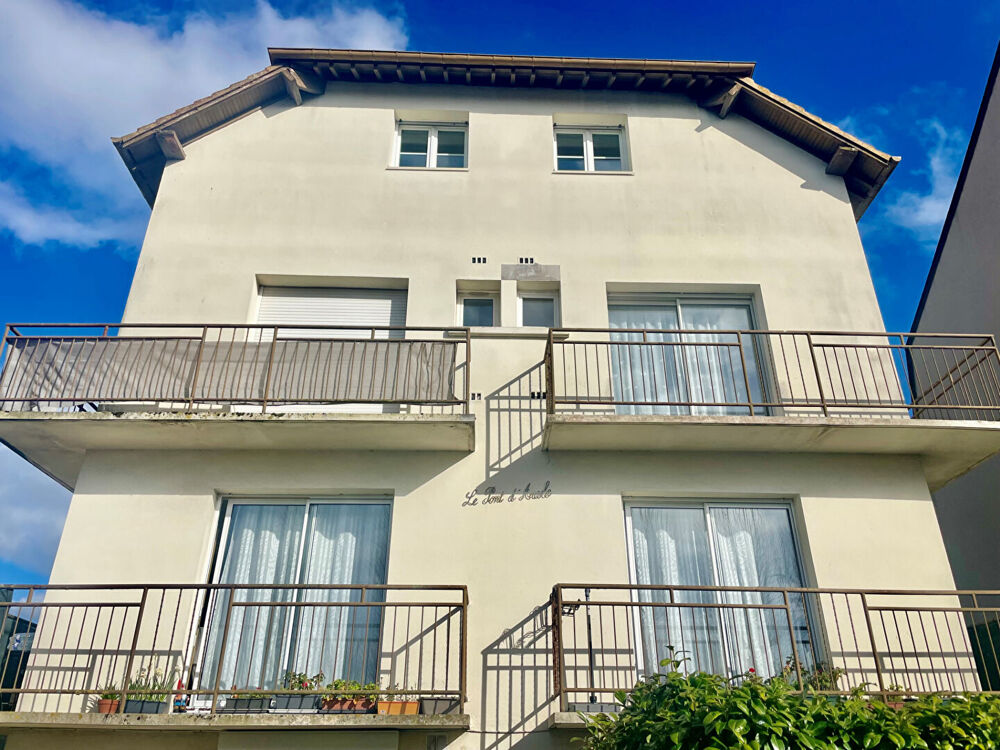 Studio rénové proche mer et commerces !