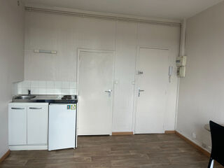  Appartement à louer 1 pièce 18 m²