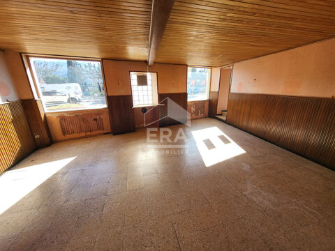 Local commercial de 57m&sup2; sur la commune de Ch&acirc;teau Arnoux 67000 04160 Chateau arnoux saint auban