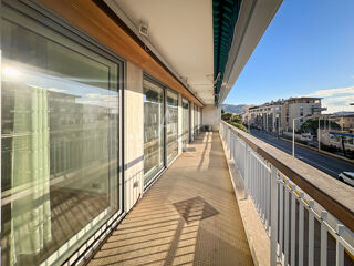  Appartement à vendre 5 pièces 149 m²