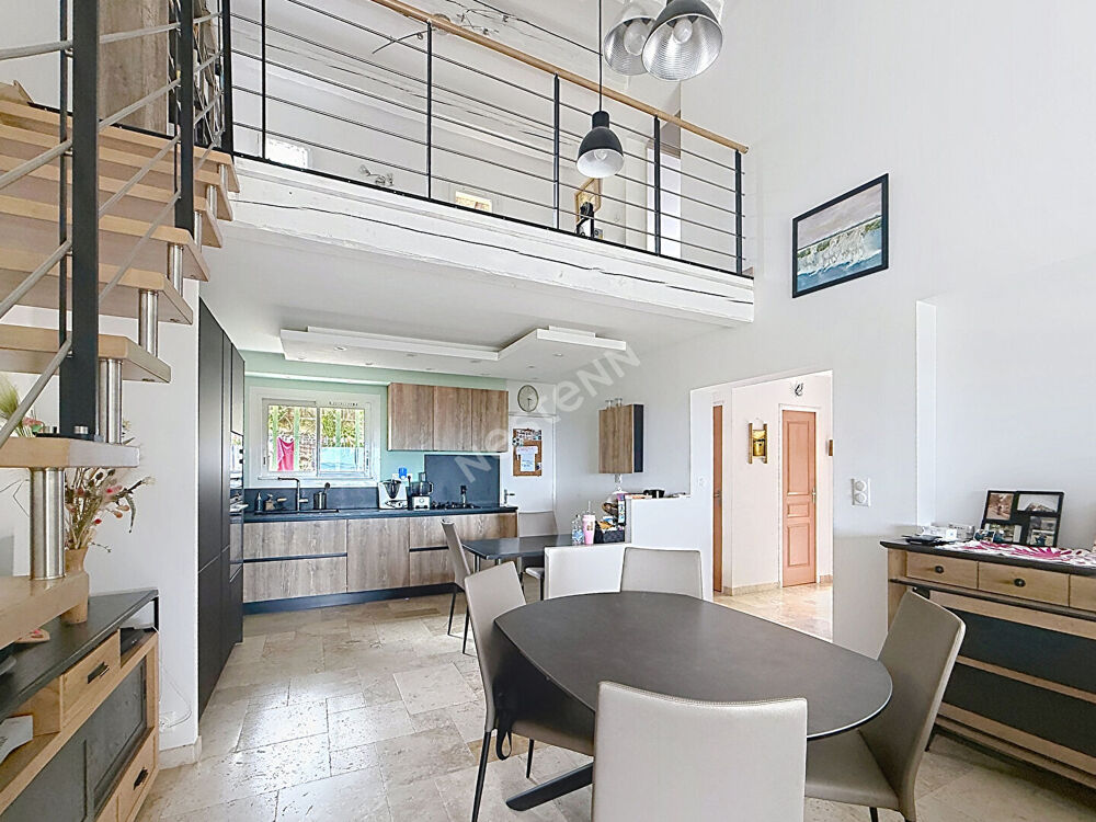Vente Maison Maison La Ciotat de 5 pièces de 107 m² vue mer avec studio indépendant La ciotat