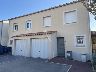 Maison à louer 4 pièces 104 m²