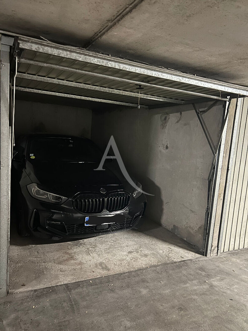 Vente Parking/Garage EXCLUSIVITE L'Adresse Garage fermé à vendre Frejus