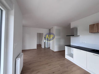  Appartement à louer 2 pièces 45 m²