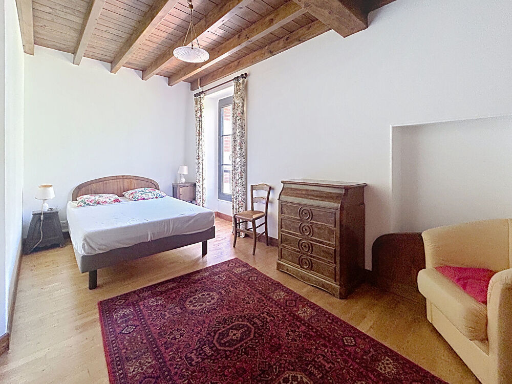 Maison Mailly La Ville 10 pièce(s) 232 m2