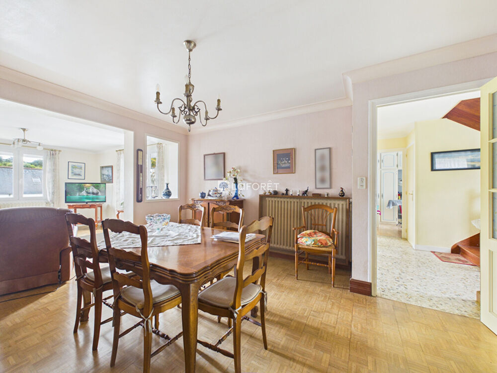Maison familiale - Ergué Gabéric - 7 pièce(s) 120 m2