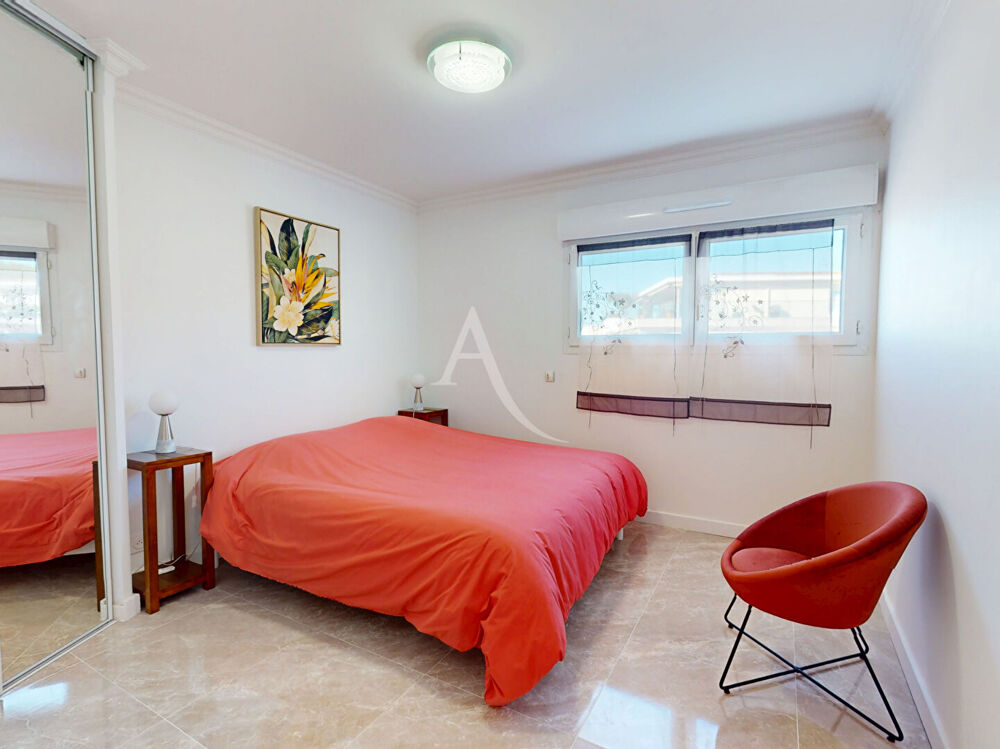 � vendre  Appartement S�te (34200)