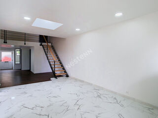  Maison à louer 4 pièces 109 m²