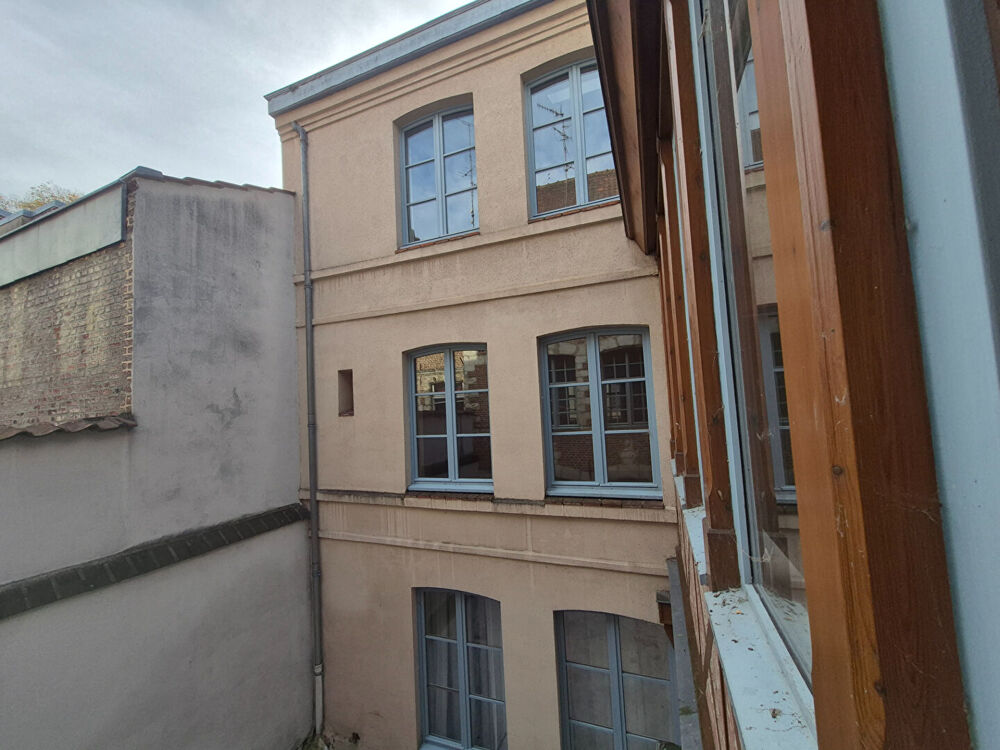 Vente Appartement VIEUX LILLE - PLATEAU BRUT A AMENAGER EN T2 DE 47 M² LOI CARREZ Lille