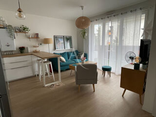  Appartement à louer 2 pièces 35 m²