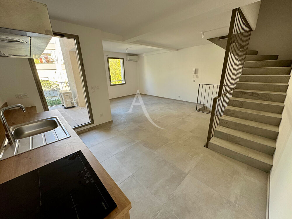 Maison 3 pièces 73 m² · à Nimes · 73 m² · 220 000 €
