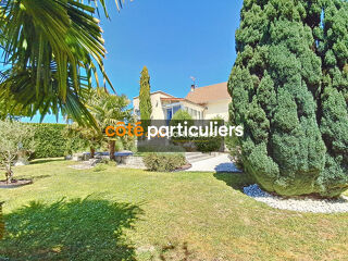  Maison  vendre 8 pices 200 m