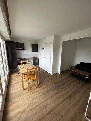  Appartement à louer 1 pièce 33 m²